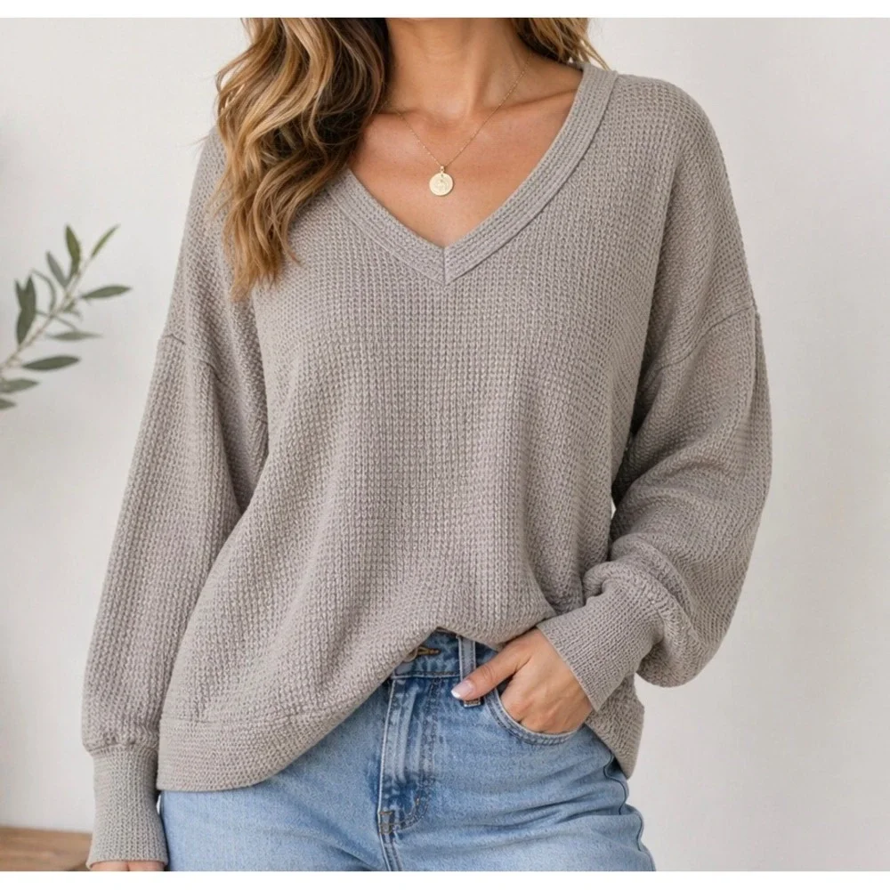 Excellent Ginger G Taupe Waffle Knit Top Womens Large Oversized V-Neck Thermal - Picture 1 of 8
